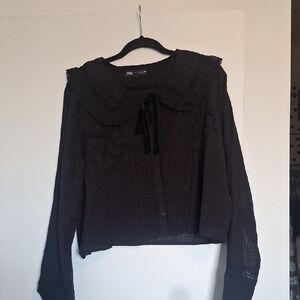 Zara Black Button-Up Blouse with Collar